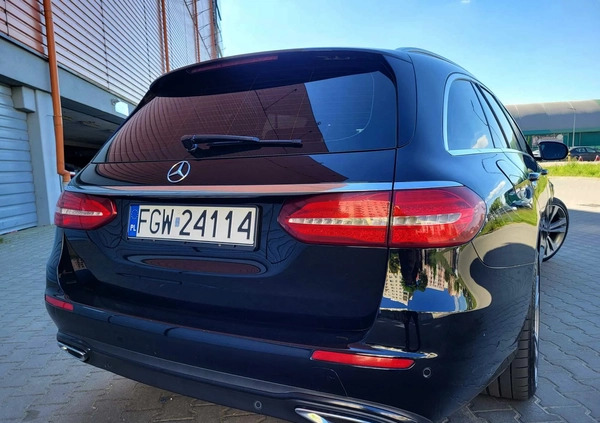 Mercedes-Benz Klasa E cena 84900 przebieg: 270000, rok produkcji 2019 z Nysa małe 232